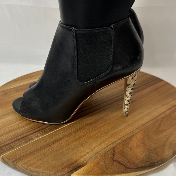 Coach Adrianna Leather Black Peep-Toe Heeled Ankle Pull On Boots Women’s 7.5 B - Picture 4 of 12
